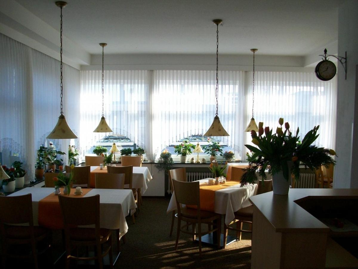 Ems-Hotel Эмден Экстерьер фото